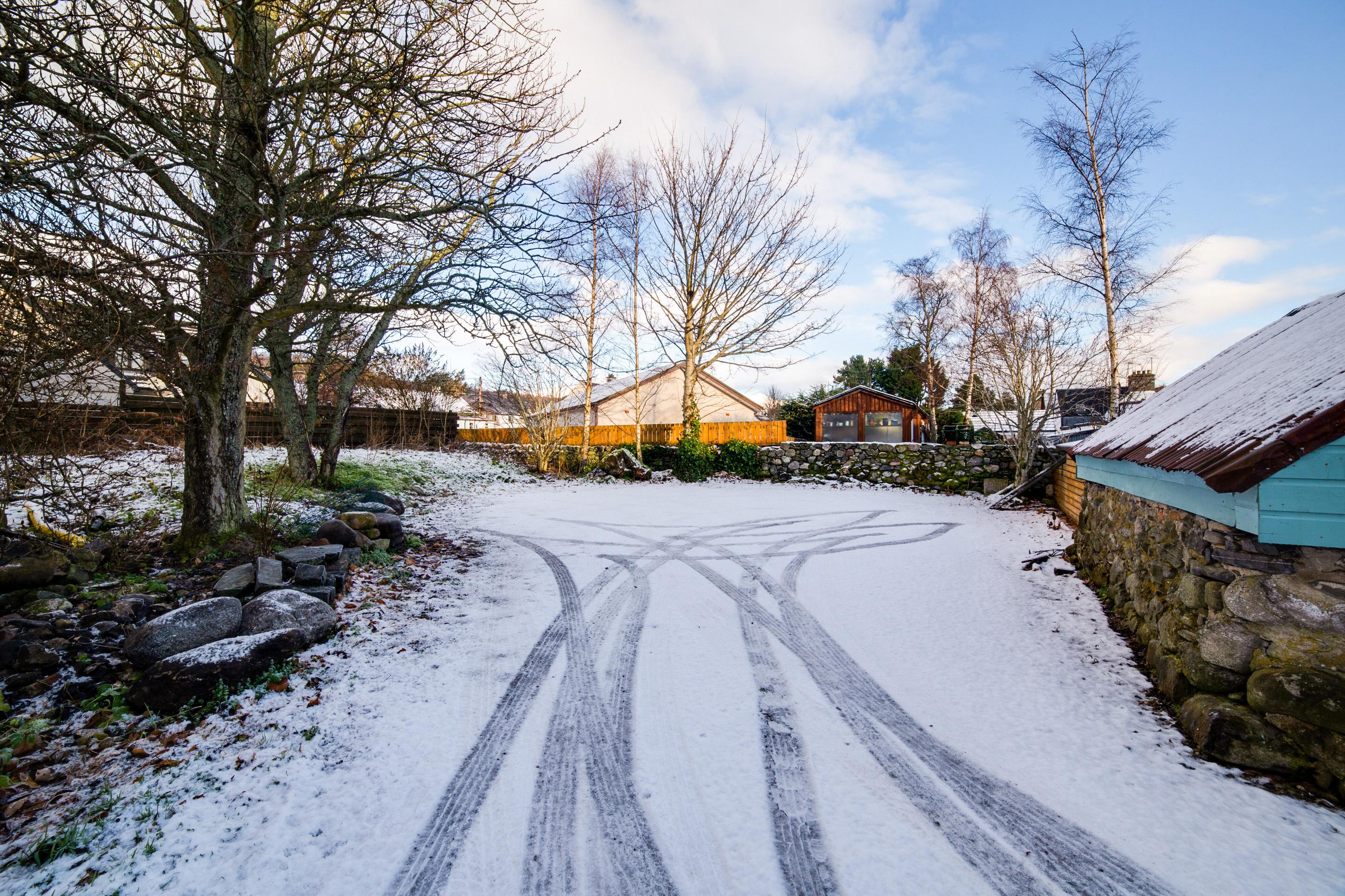 Oyo Braeriach Hotel, Highlands Scotland Newtonmore Exterior photo
